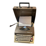 1960's Royal Safari Typewriter
