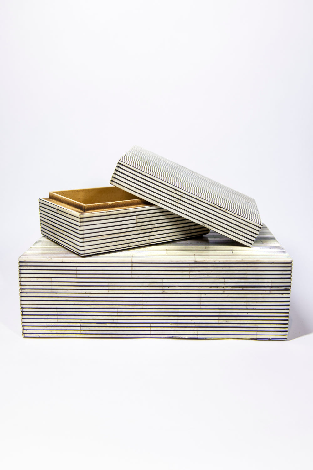 Small Striped Horn Inlayed Box