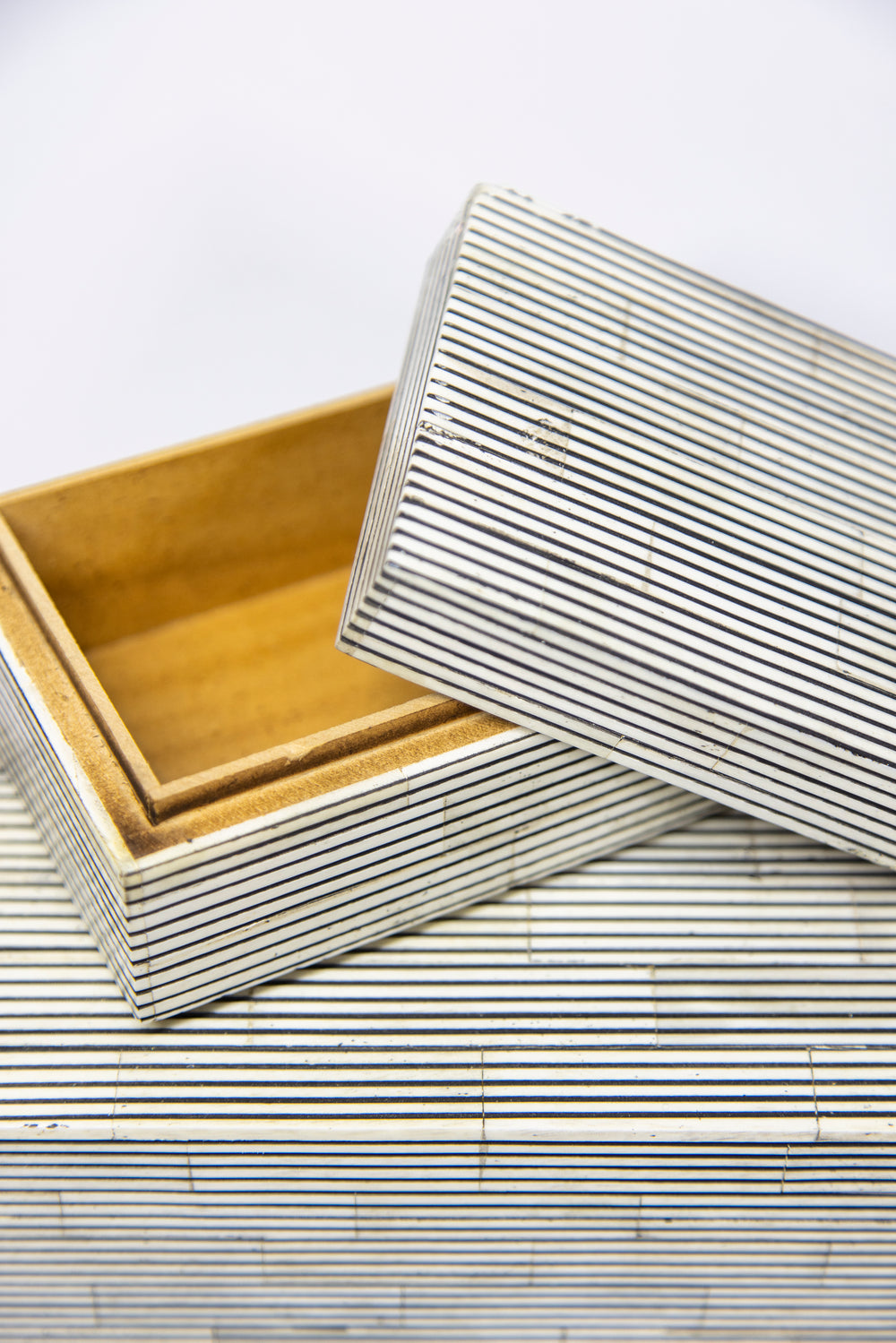 Small Striped Horn Inlayed Box